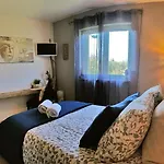 게스트하우스 La Esterel & 4*
