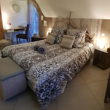 La Esterel & Konukevi Village-Neuf